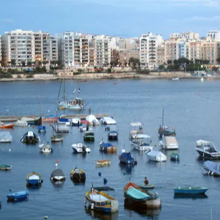 Balcony On The Sea, Spinola Road Apartment Saint Julian's